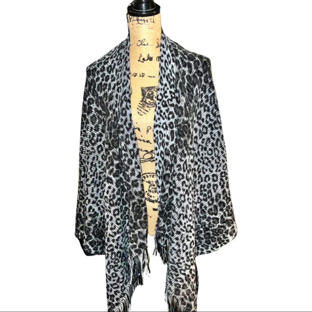 White Leopard Print Fringe Shawl/ Wrap - image 1